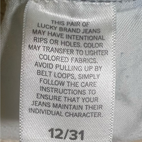 Lucky Sienna MidRise Boyfriend Cut-Off Shorts size 12 - Picture 4 of 9